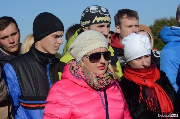 Під Луцьком відбувся чемпіонат з дрег-рейсингу. ФОТО