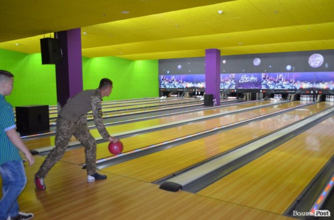 Діти наших Героїв: у «ПортСity» розважали дітей волинських атовців