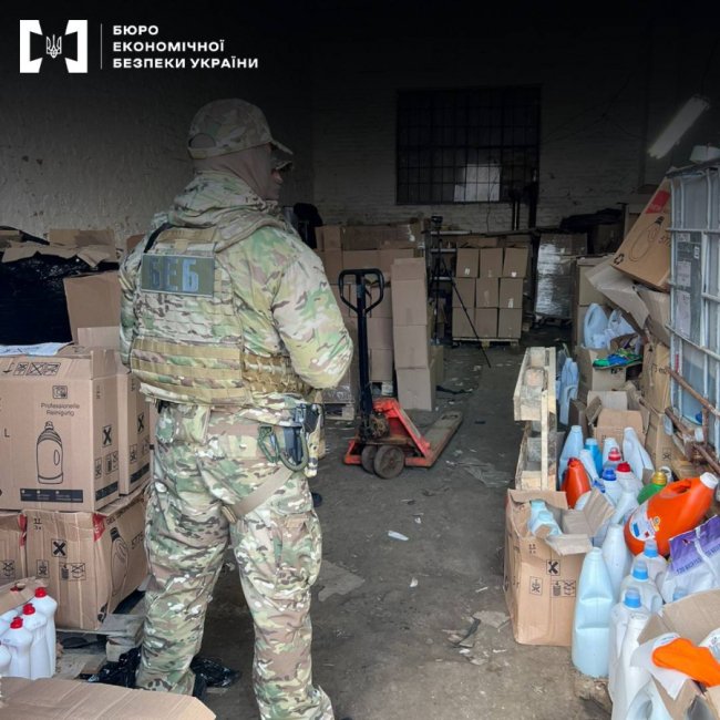 На Волині «ліву» побутову хімію виробляли десятками тонн