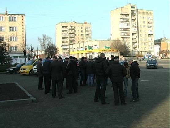 Ковельські таксисти розпочали страйк. ФОТО