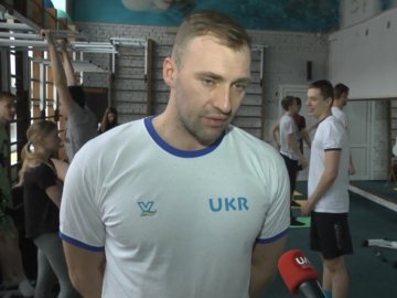 Скандал у спортивній школі: у Луцькраді розповіли, коли поновлять тренера з плавання