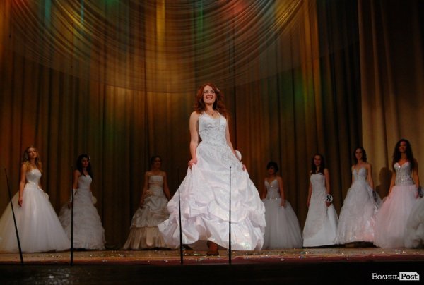 У Луцьку обрали найвродливішу студентку