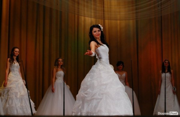 У Луцьку обрали найвродливішу студентку