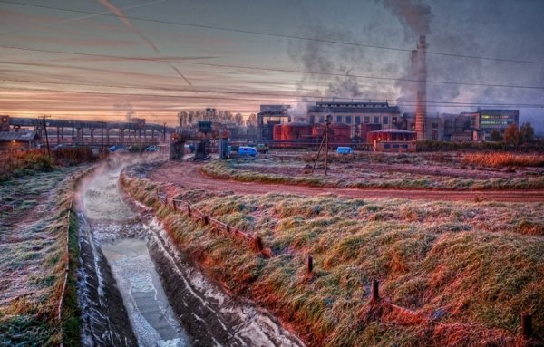 Ранок на заводі