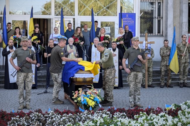 Загинув як Герой — на полі бою: на Волині попрощалися із Сергієм Салінським