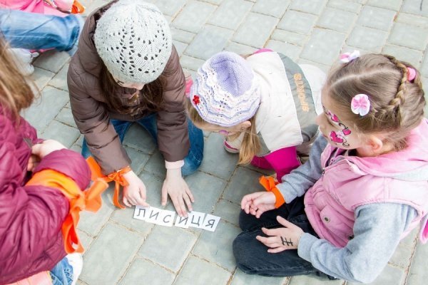У Луцькому зоопарку дітлахи знайшли загублене яйце. ФОТО