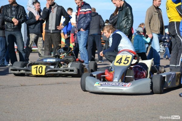 Автомотофестиваль під Луцьком: день другий. ФОТО