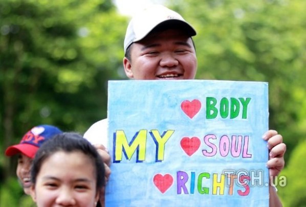 Гей-парад на велосипедах у В'єтнамі. ФОТО