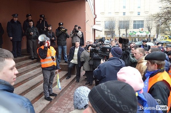 Пікет міліції та прокуратури в Луцьку. ФОТО