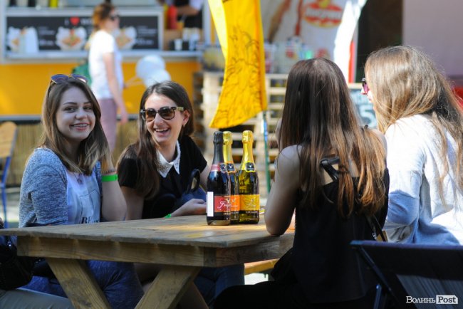 У замку Любарта - «Lutsk Food Fest». ФОТО