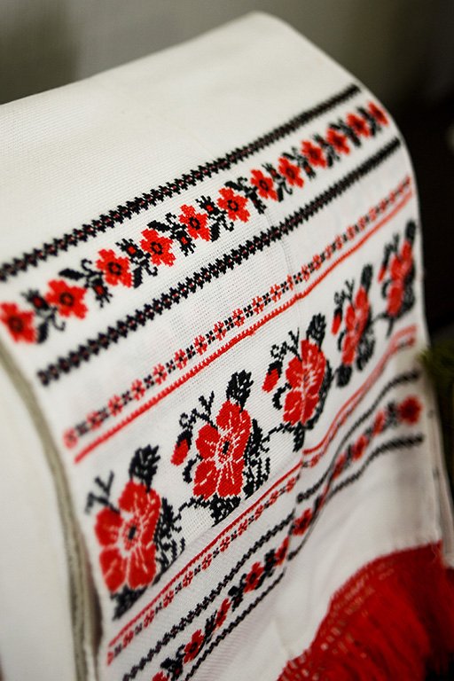 Вишивка з характером: майстриня лісу з Волині показала унікальну колекцію робіт. ФОТО