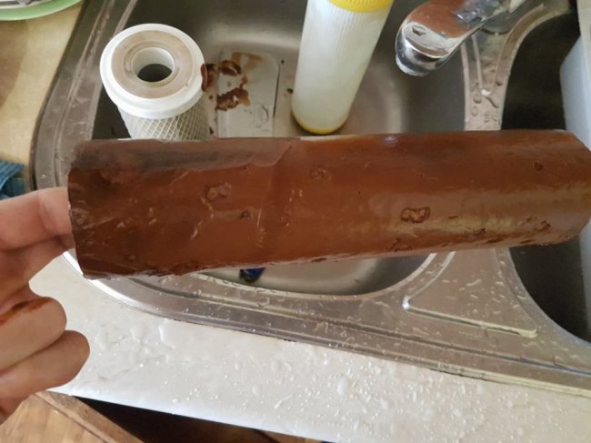 Лучанин про міську воду: Після неї на фільтрі «нутелла» 