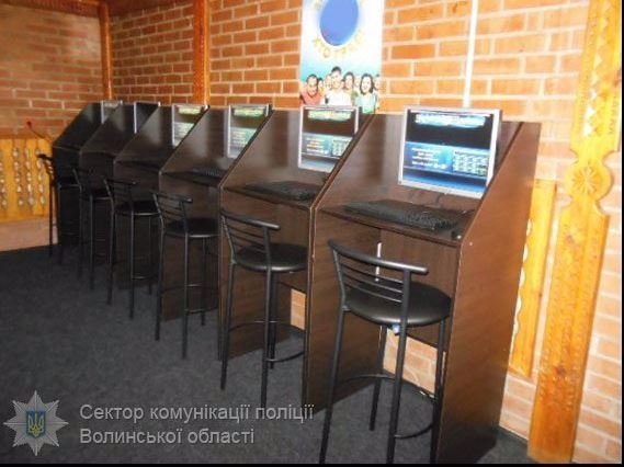На Волині «накрили» два  інтернет-кафе