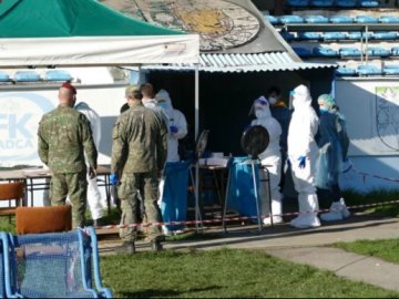 Масове тестування у Словаччині: за день перевірили 1,3 мільйона осіб