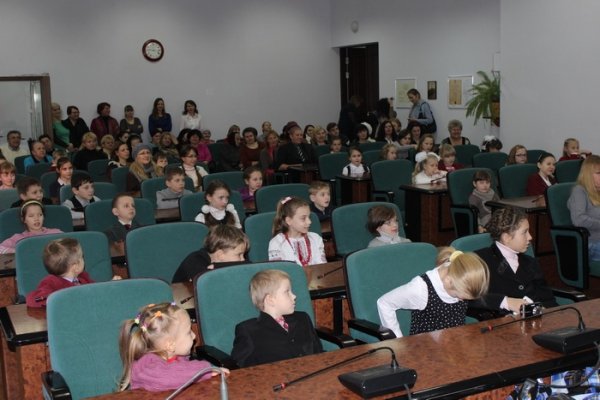 Луцьк відзначає День святого Миколая. ФОТО
