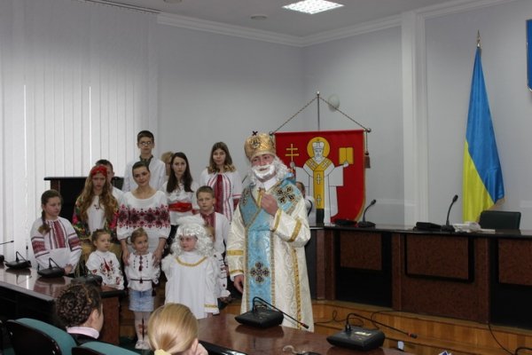 Луцьк відзначає День святого Миколая. ФОТО