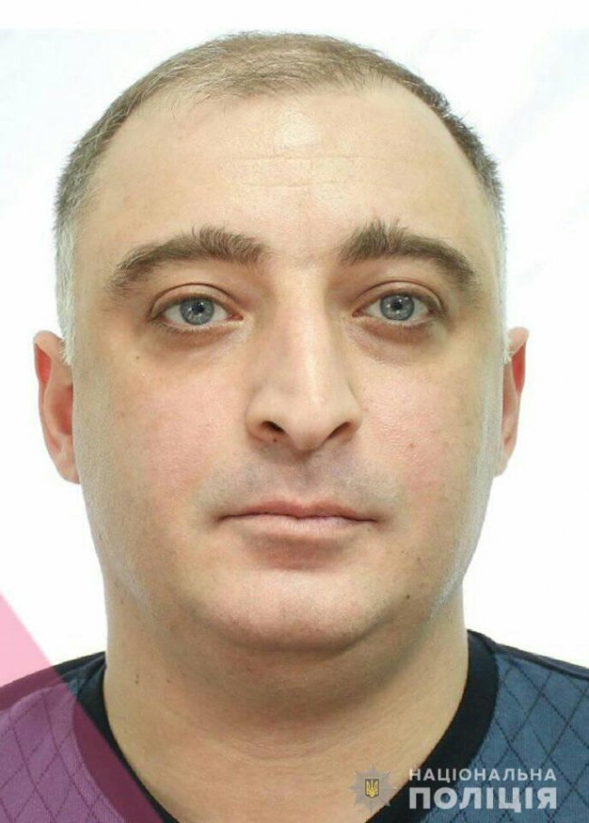 Поліція опублікувала фото сімох підозрюваних у смертельній стрілянині на автомийці у Луцьку