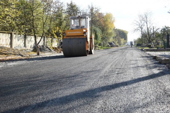 Соборності та Ківерцівська: розповіли, як проходить ремонт доріг та дворів у Луцьку. ФОТО
