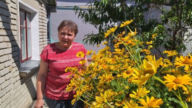 Малозабезпечені та родини військових у Луцьку почали отримувати безплатні дрова