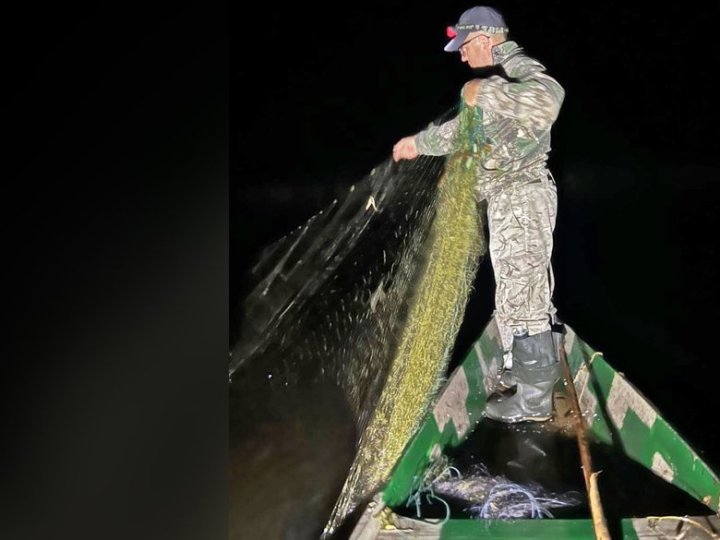 На Волині оштрафували чоловіка за незаконний вилов 23 рибин