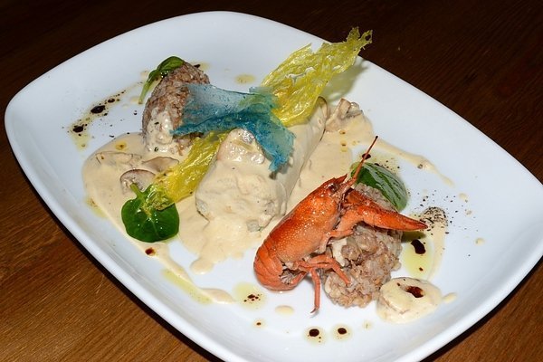 Молекулярна кухня: захоплююча подорож у світ нових смаків. ФОТО*