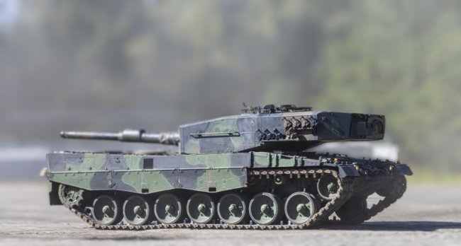 Україна отримала від Польщі відремонтовані танки Leopard 2