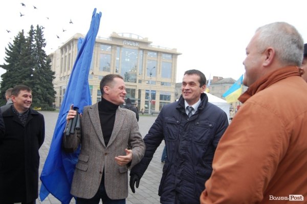 У Луцьку відбувся автопробіг за Європу. ФОТО