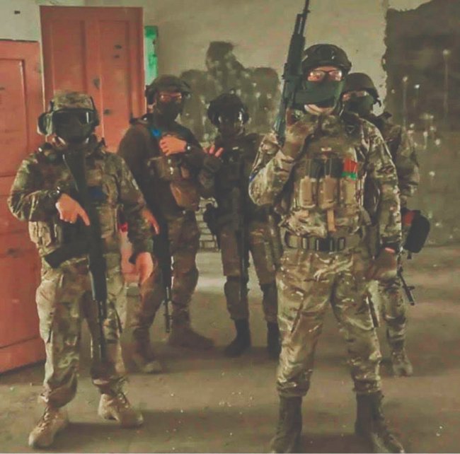 П'ятеро сусідів-друзів з Волині в перший день повномасштабної війни стали на захист України