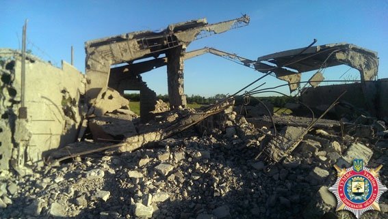 На Донеччині дитина загинула під бетонною плитою. ФОТО