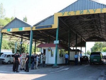 В Устилузі спіймали трьох нелегалів