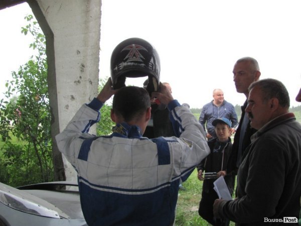 Під Луцьком змагалися автогонщики. ФОТО 