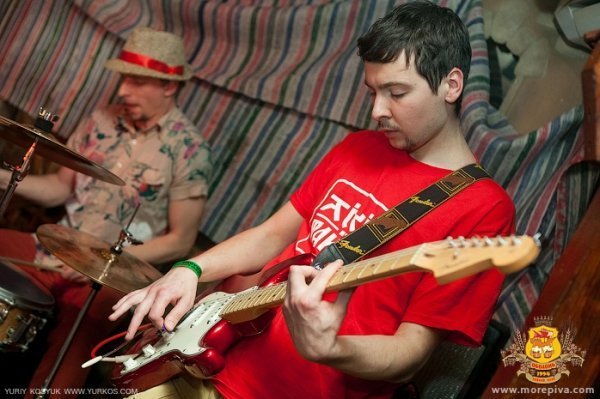 Як у Луцьку танцювали під закарпатський рок-н-рол. ФОТО