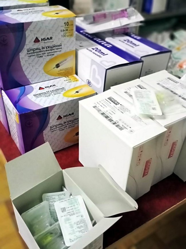 Маленьким важкохворим волинянам придбали дороговартісні лікарські засоби