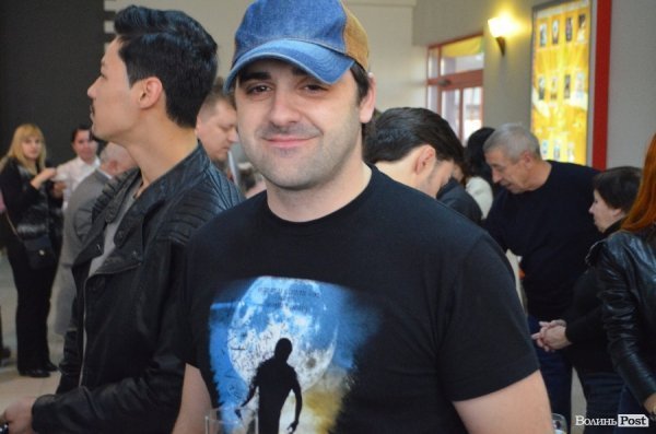 Режисер Любомир Левицький