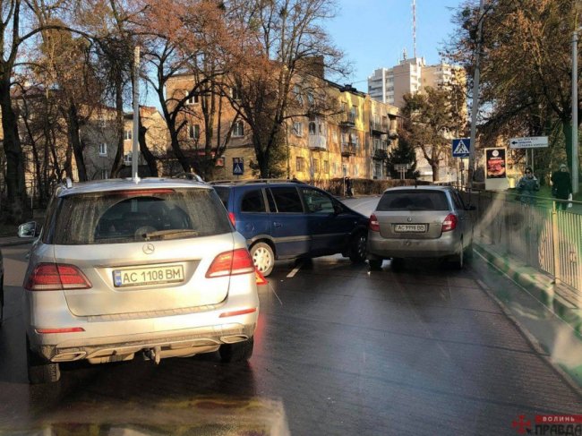 У Луцьку дорогу не поділили Opel та Skoda