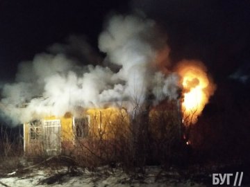 На Волині під час пожежі постраждав чоловік. ФОТО