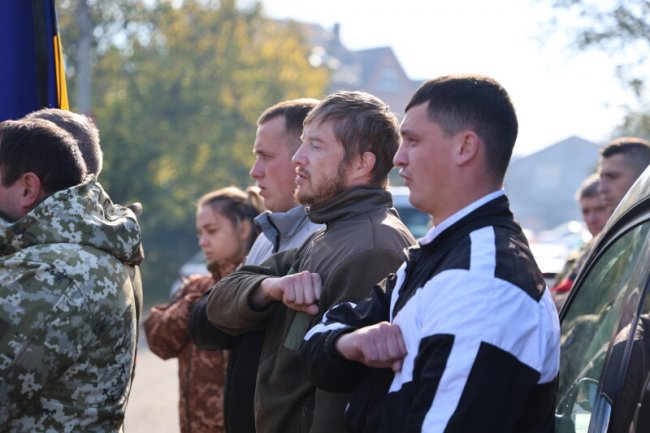 У Луцьку попрощалися із загиблим Героєм Вадимом Мохначем