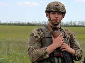 У лікарні Дніпра помер 20-річний боєць «Азова»
