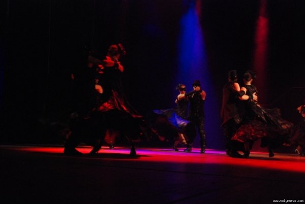 Танці пам’яті Майкла Джексона у Луцьку. ФОТО