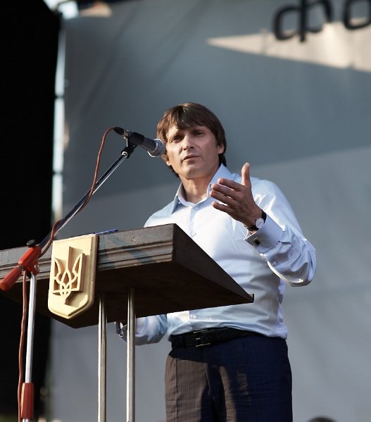 Громадські форуми на Волині доручили Єремеєву йти в депутати. ФОТО