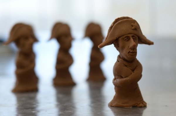 У Львові продають шоколадного Путіна в гамівній сорочці. ФОТО