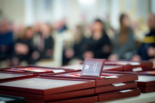 Найвища нагорода – через батьків: Зеленський вручив «Золоту Зірку» родині Героя з Луцька