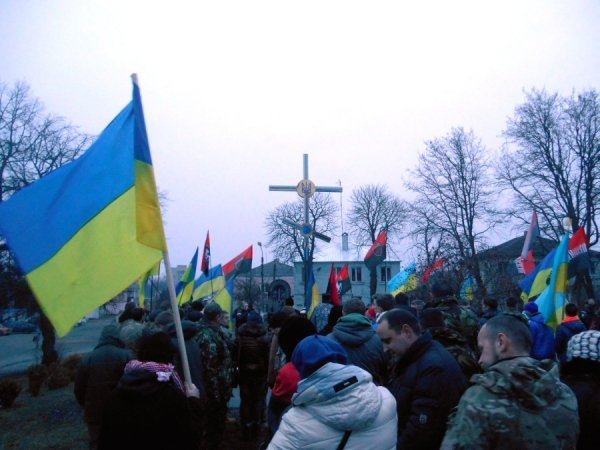 У Горохові вшанували пам'ять Героїв Крут, Небестої Сотні та загиблих в АТО. ФОТО