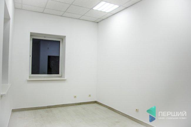 У ЖК «Супернова» продається просторе приміщення під комерцію*