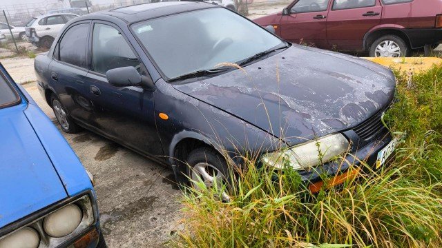 Волинська митниця продає 6 автівок за 25 тисяч гривень. ФОТО