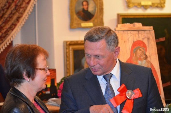 У Луцьку продавали ікони на потреби вояків АТО. ФОТО