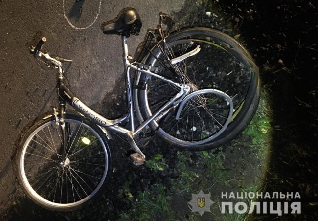 На Волині BMW на смерть збив велосипедиста. ФОТО