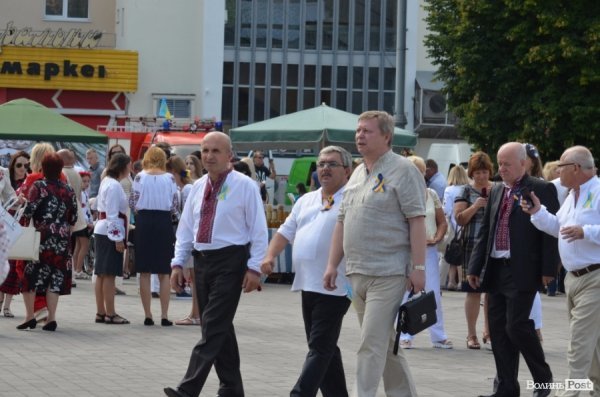 Лучани продовжують святкувати День Незалежності України. ФОТОРЕПОРТАЖ