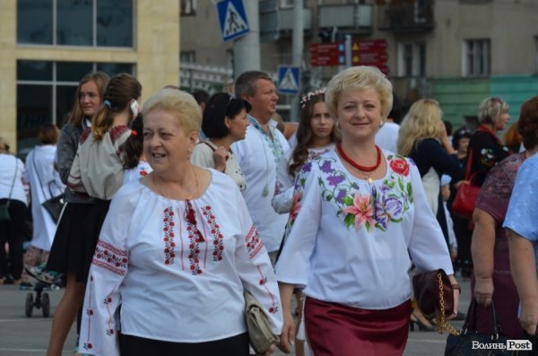 Лучани продовжують святкувати День Незалежності України. ФОТОРЕПОРТАЖ