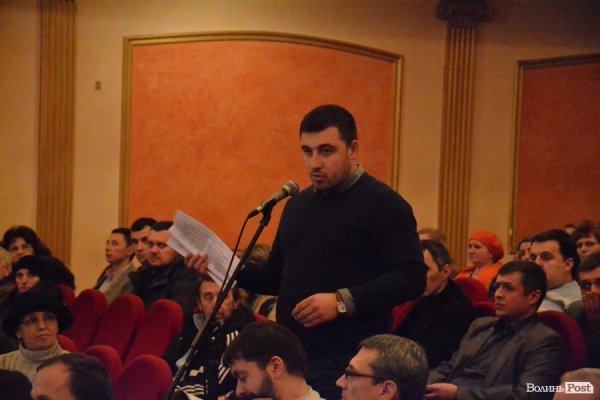 У Луцьку показали бюджет, підготовлений у «напівпольових умовах»